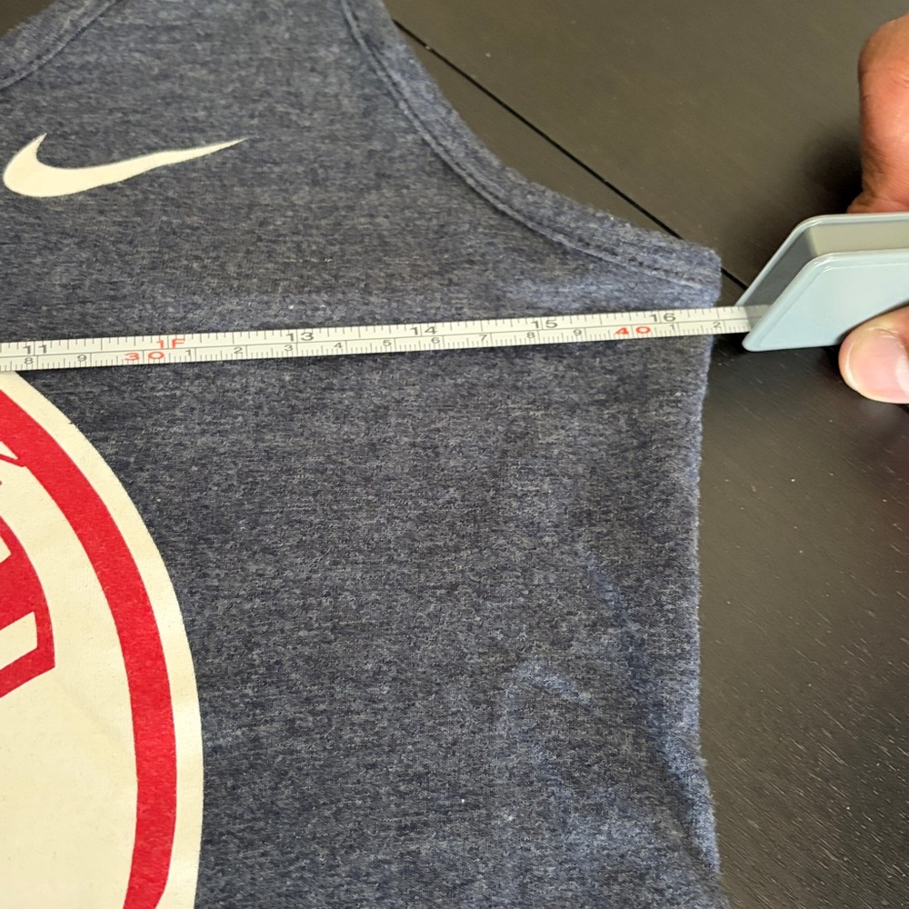 Nike Navy Yankees Graphic Racerback Tank - Picture 6 of 6
